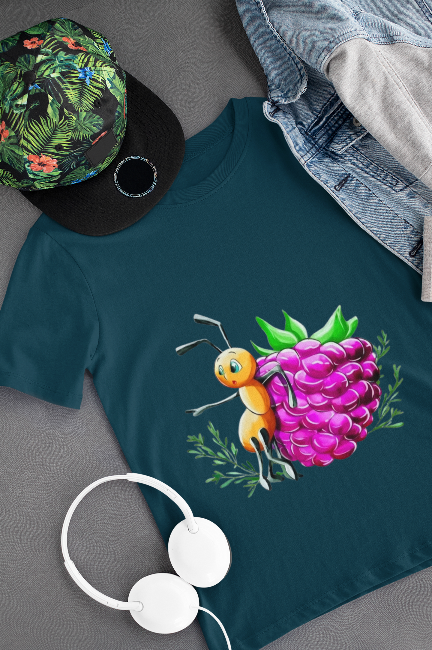 Magical Meadows - Ant & Berry - Premium T-Shirt Kids